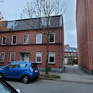 144 Nygardsvej First Floor Right Id 160 Danmark
