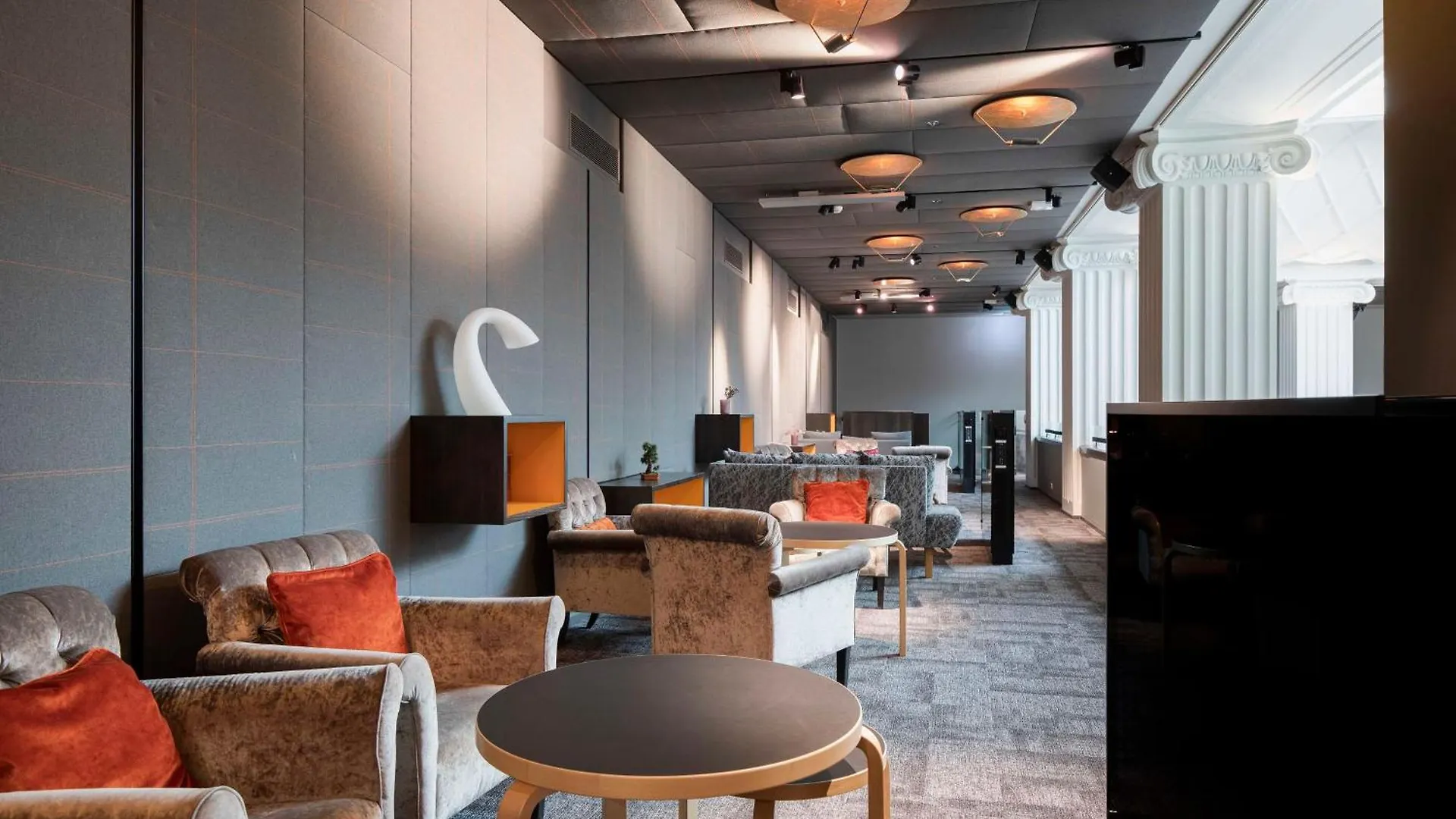 Radisson Blu Plaza Hotel, Helsinki Hotel