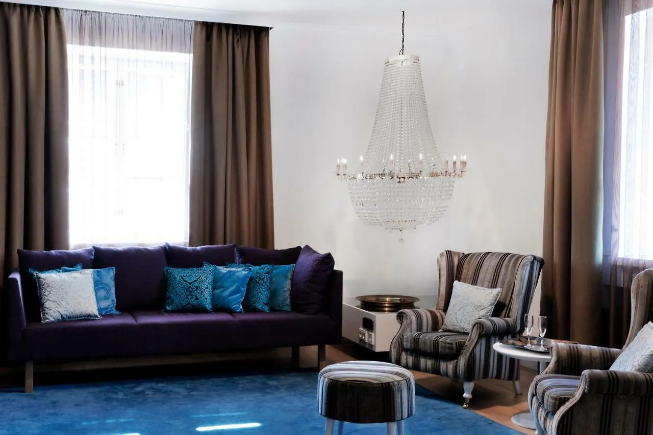 **** Hotel Radisson Blu Plaza Hotel, Helsinki Finland